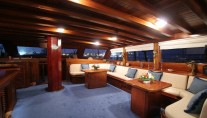 MATINA -  Main Salon